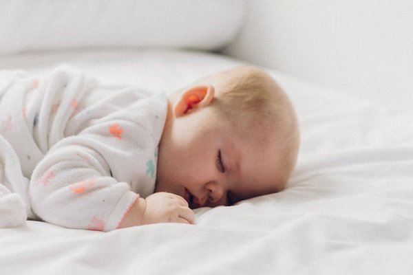 baby-macht-mittagsschlaf.jpg